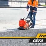 Qual é a Função da Placa Vibratória na Construção Civil?